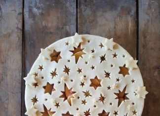 This Baker Creates Amazing Pie Crusts – Check Out Before & After Pics