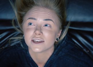 YouTuber Does Her Makeup While Being Upside Down