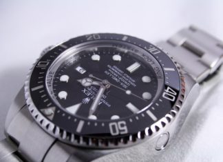 Watchmaker Breaks and Compares Watches with Swiss and Japanese Movements