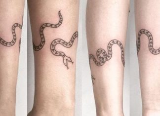 These Hand Poked Tattoos Are All the Rage
