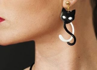 This Company Creates Unique Jewelry Inspired By Movie Scenes