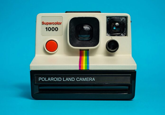 Polaroid